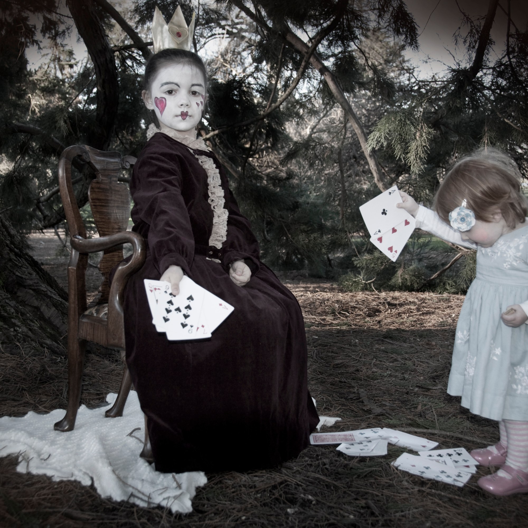 Alice in Wonderland - game of cards